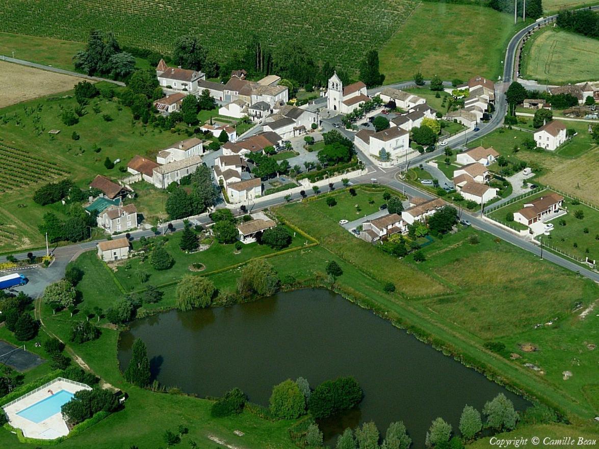 Maison De Village En Perigord Singleyrac エクステリア 写真